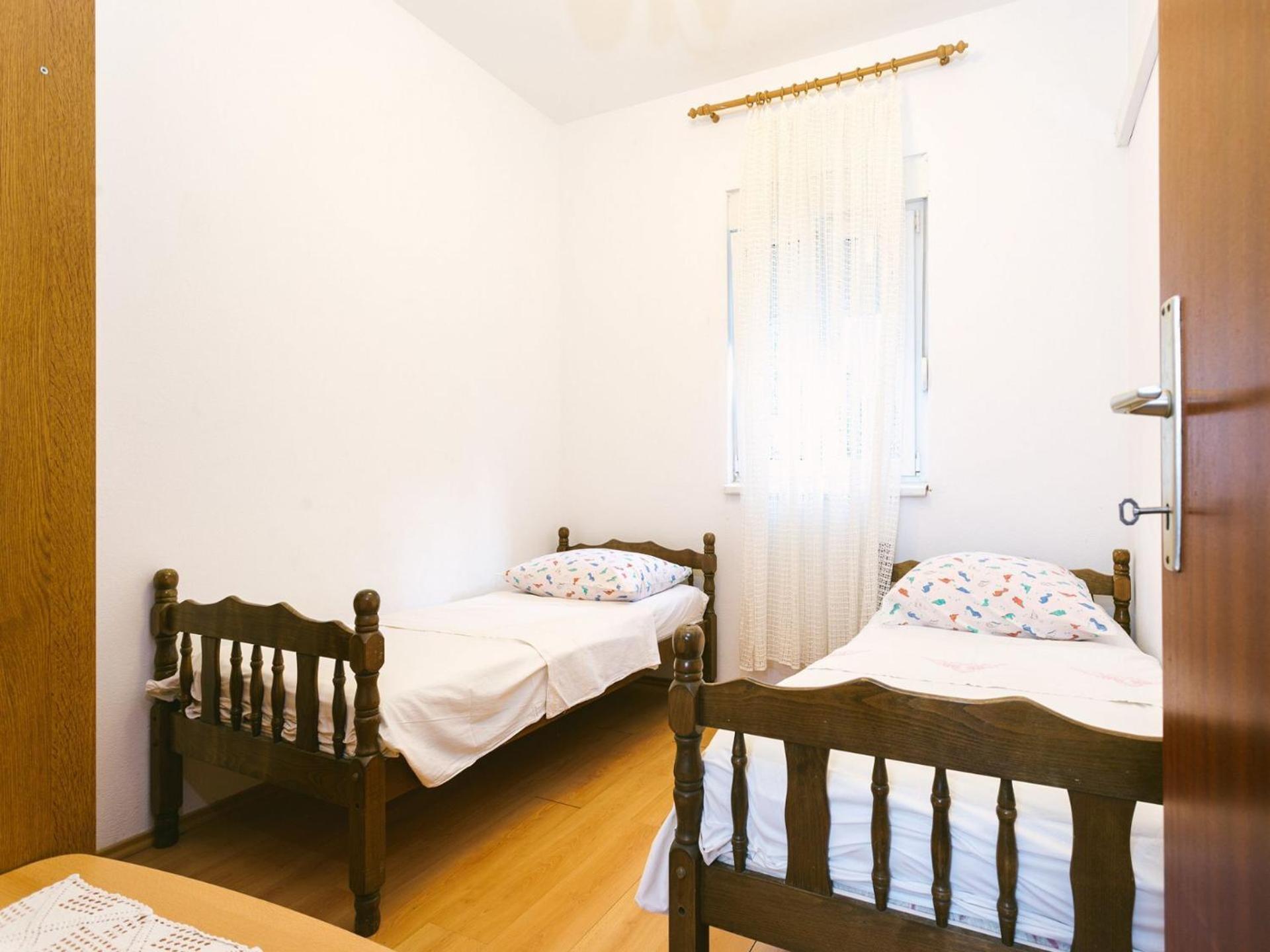 Apartments Ivica - 150M From Sea Trogir Extérieur photo