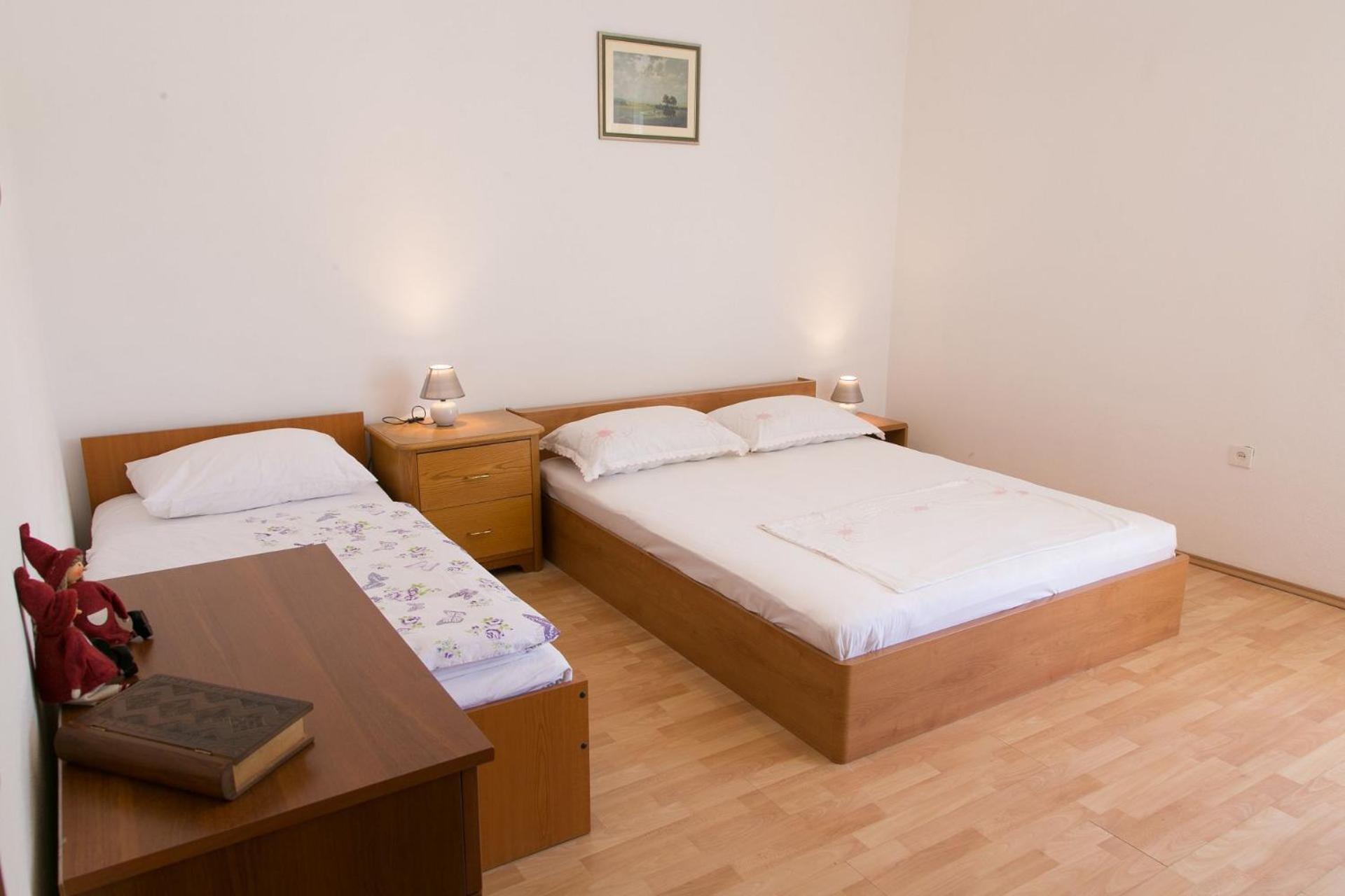 Apartments Ivica - 150M From Sea Trogir Extérieur photo